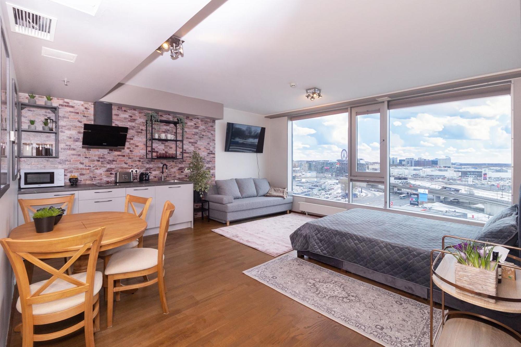 Apartment Revalia Fahle Airport Bus-station With Views Tallinn